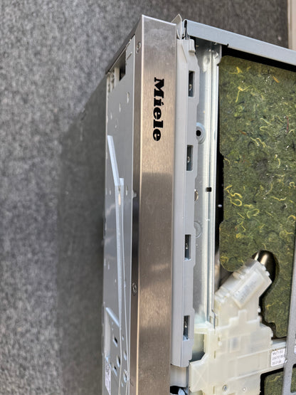 UNUSED MIELE G5851 SCVI INTEGRATED 60CM DISHWASHER  BR4249