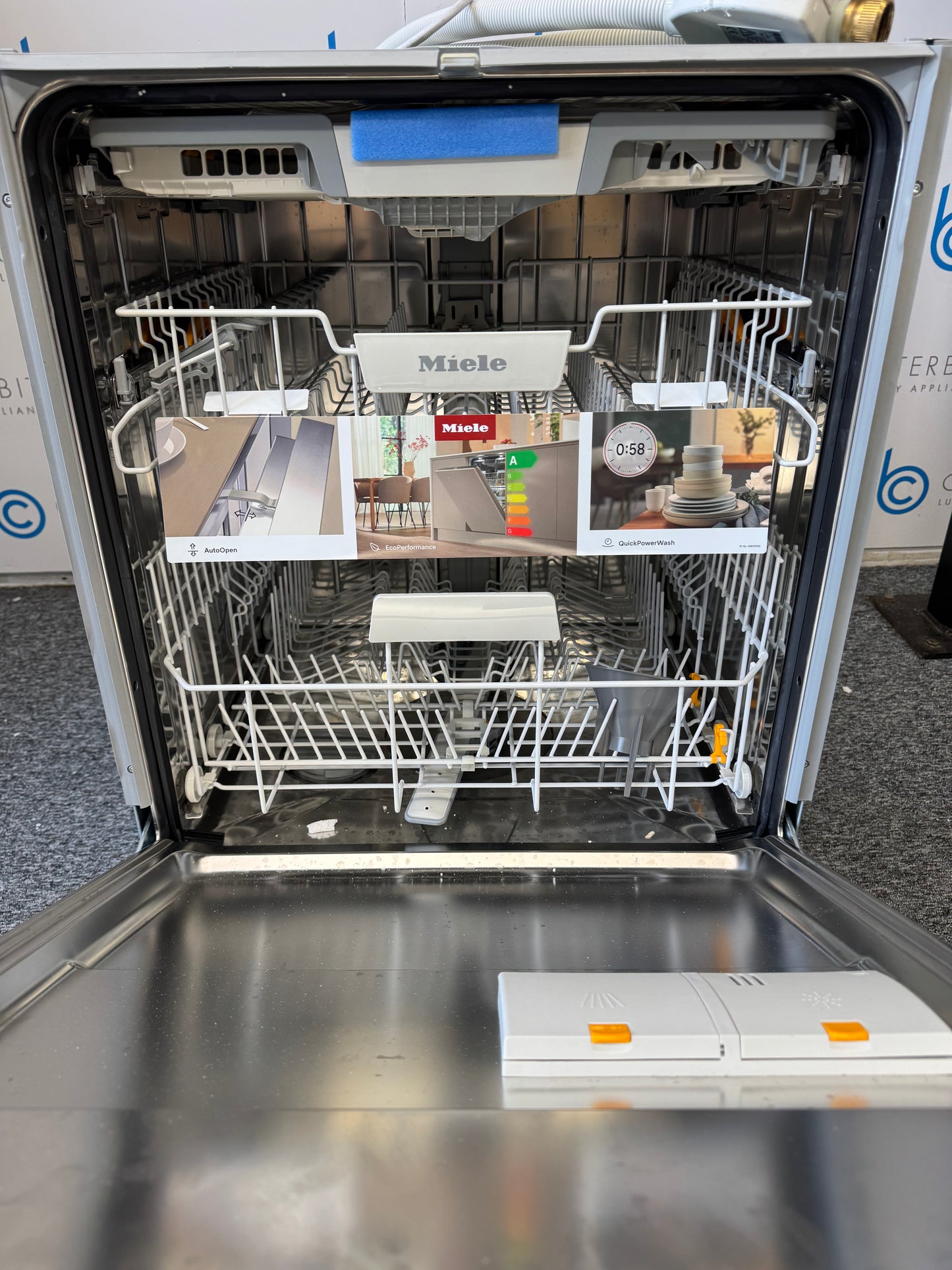 UNUSED MIELE G5851 SCVI INTEGRATED 60CM DISHWASHER  BR4249